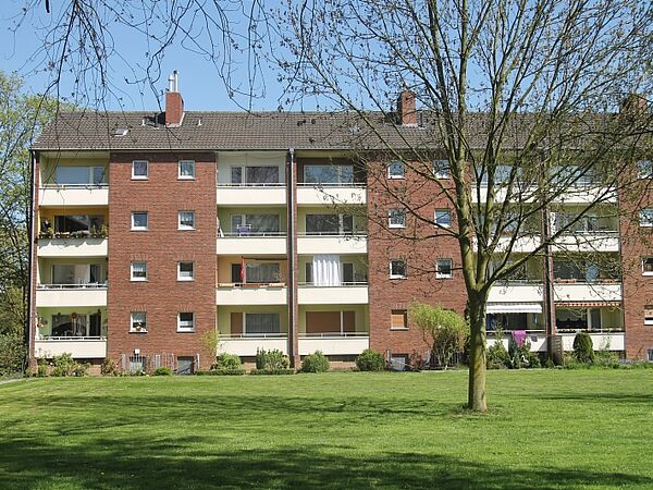 1-Geräumige modernisierte  2-Zimmer-Wohnung in Krefeld-Linn