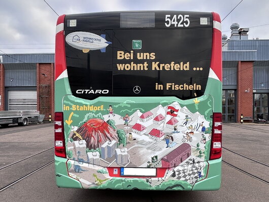 Bus mit Wimmelbild
