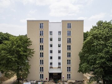 Sanierte 3-Zimmer-Wohnung mit WBS im 5.OG in Krefeld-Linn