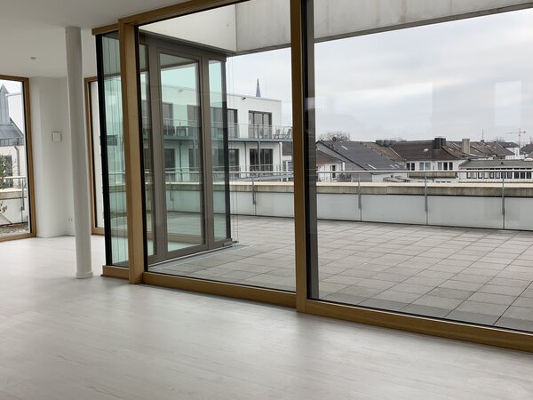 2-Penthouse-Wohnung über den Dächern von Krefeld