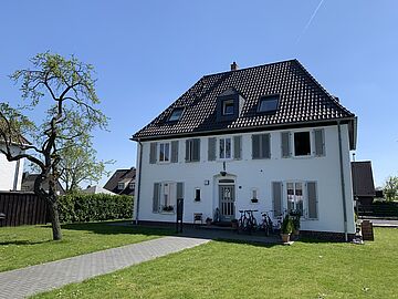 Kleine Dachgeschosswohnung in einem denkmalgeschütztem Gebäude