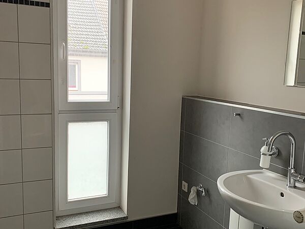 6-*RESERVIERT* Zweizimmerwohnung auf der Breitestraße