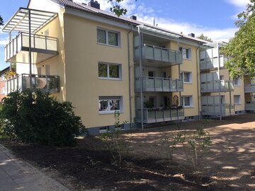 modernisierte 3-Zimmer-Ergeschosswohnung mit Balkon im nördichen Citybereich